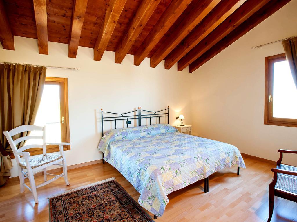 Agriturismo Crocerone Bassano del Grappa Chambre photo